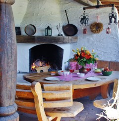 Gemuetliches grillen vorm Haus.JPG